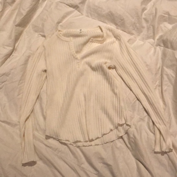 Long sleeve white button down blouse - Picture 1 of 1